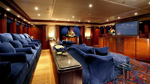 Inside Pics Of Tiger Woods Yacht Best Bear And Tiger India