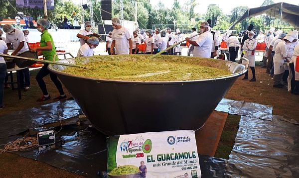 Michoacan Reclaims Guinness World Record for Biggest Guacamole