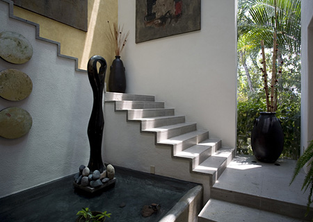 VILLA ESCONDIDA